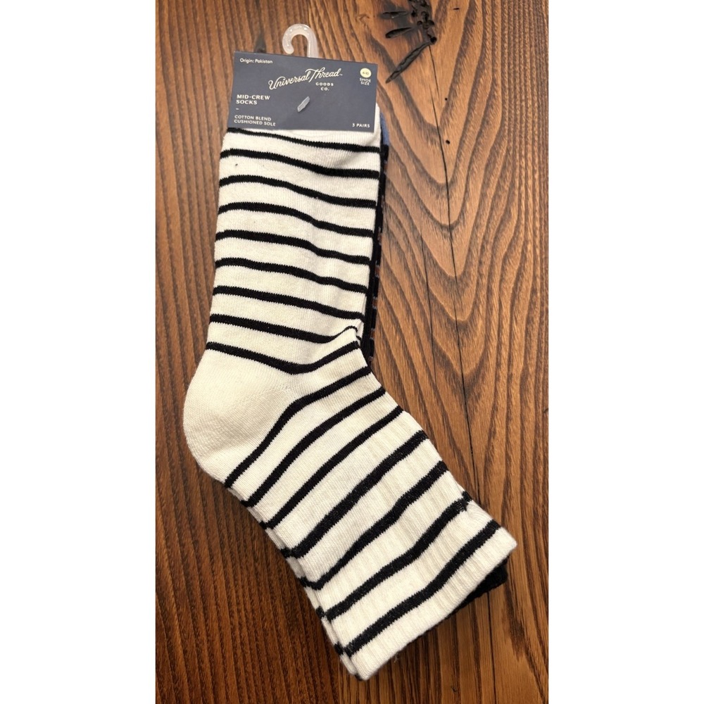 Universal Thread Women's Mid-Crew Striped Cushioned Socks 3 Pair/Pack 4-10 NWT